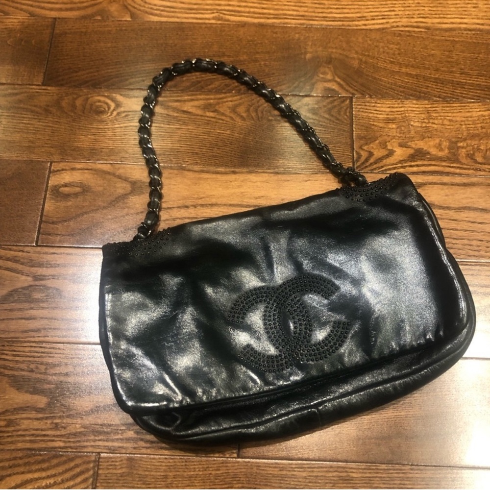 Authentic Chanel CC studs shoulder bag